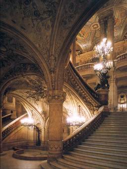    Le Grand Escalier